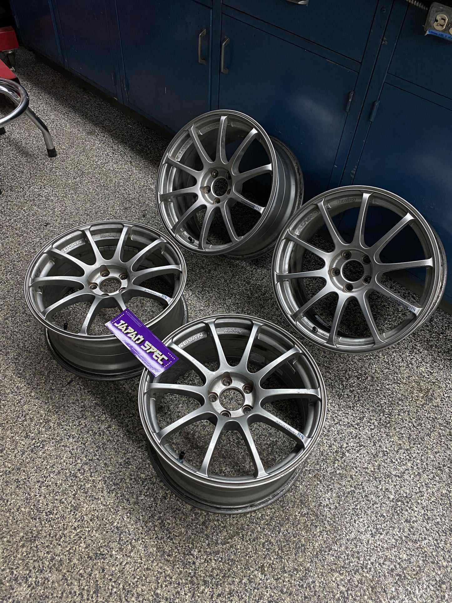 Advan Racing RS 17''