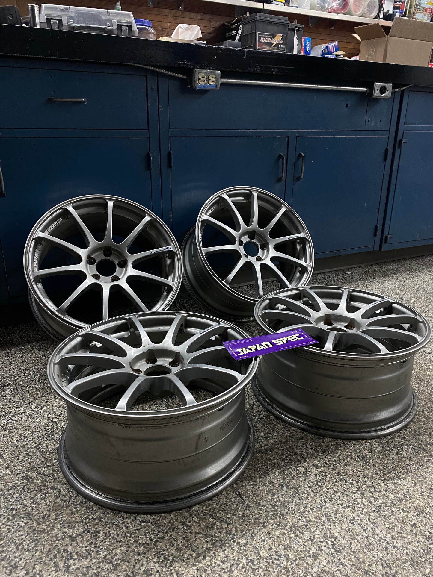 Advan Racing RS 17''