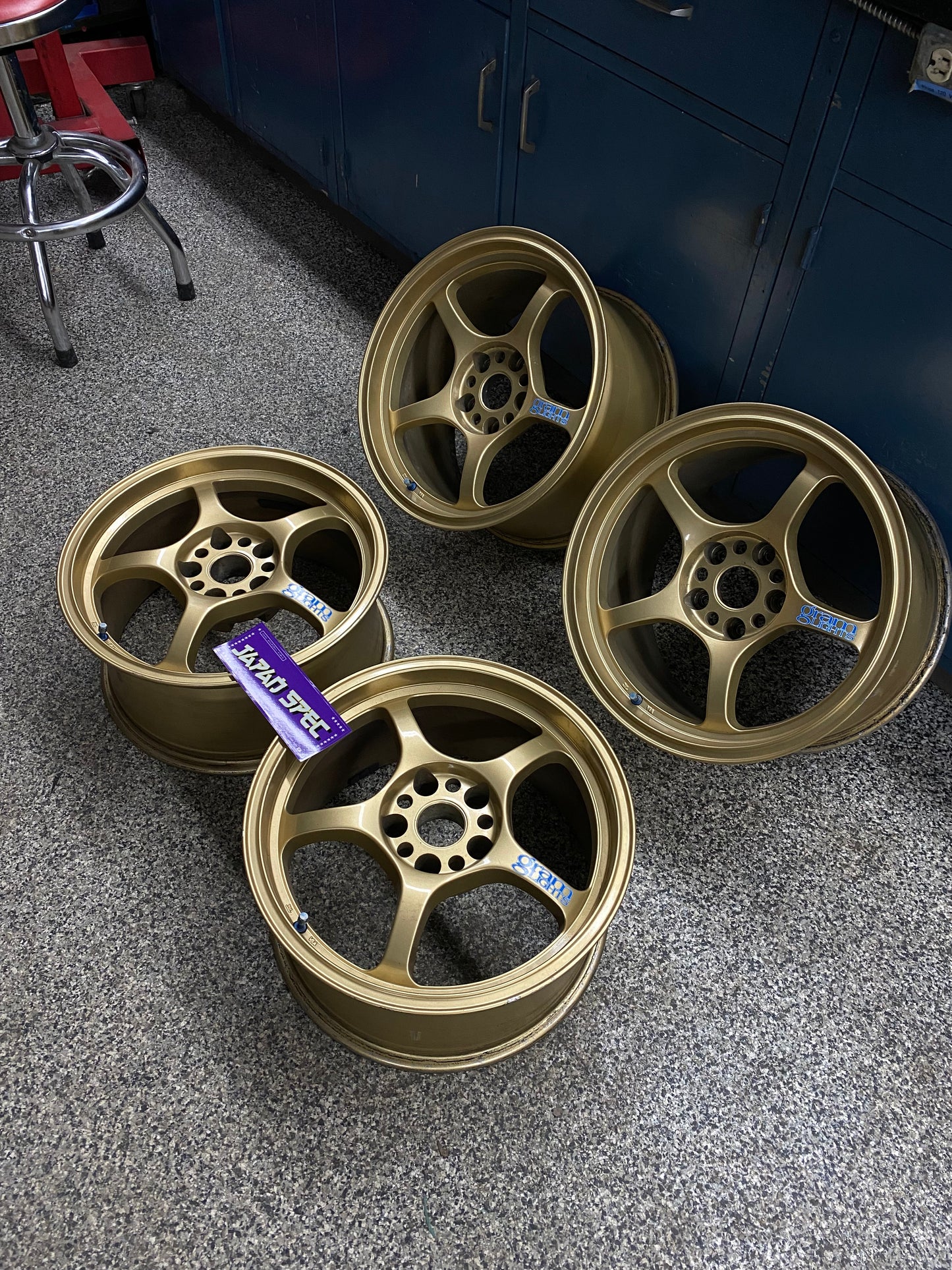 Rays Gramlights 57C 17''