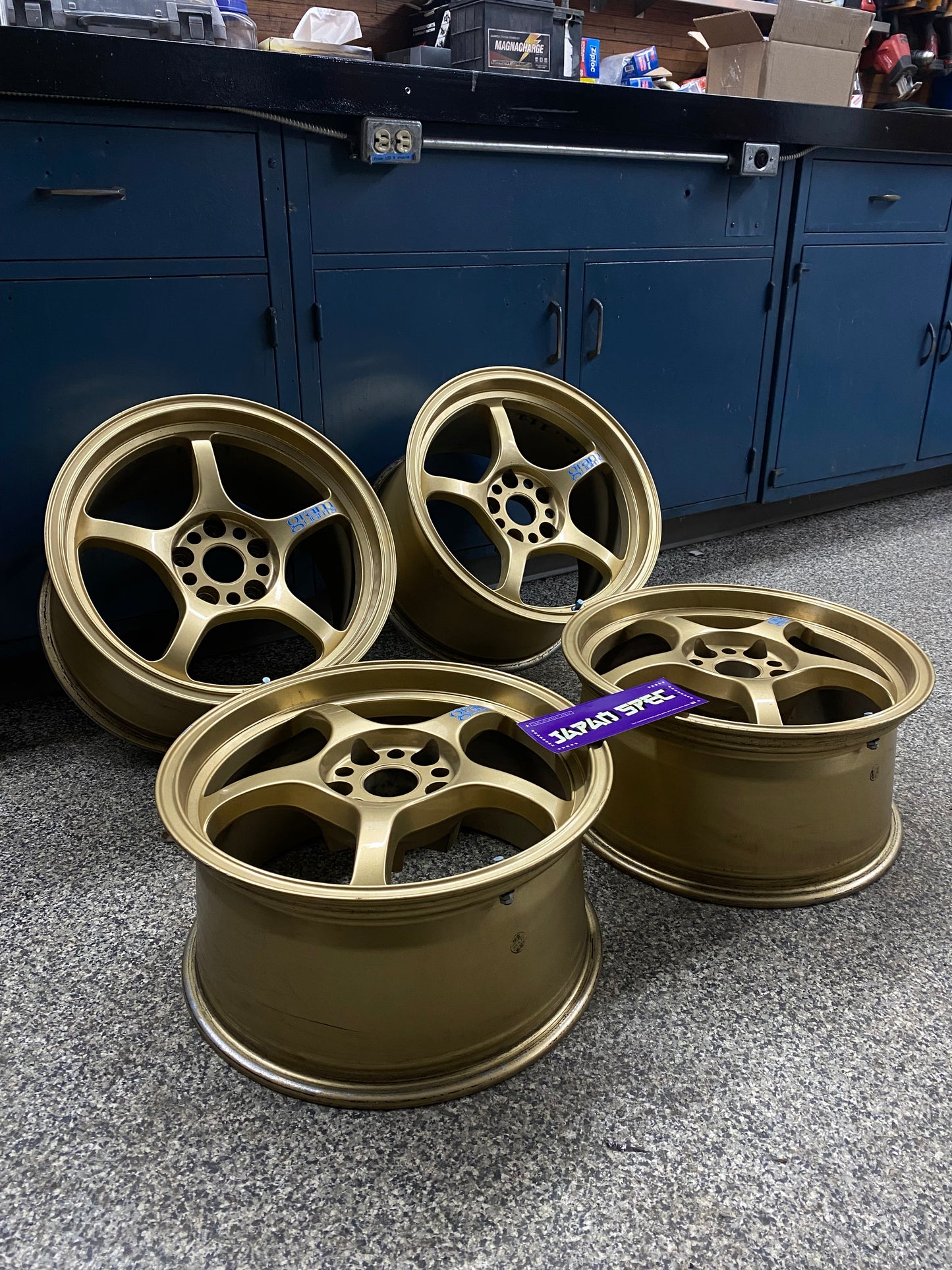 Rays Gramlights 57C 17''