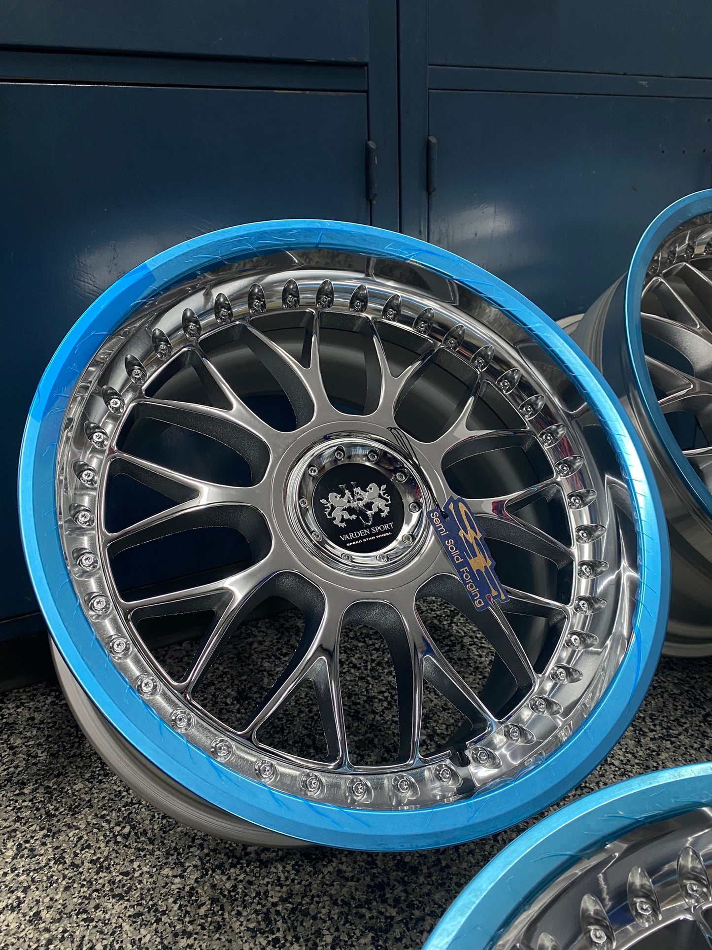 SSR Varden Sport Schwarz 18''