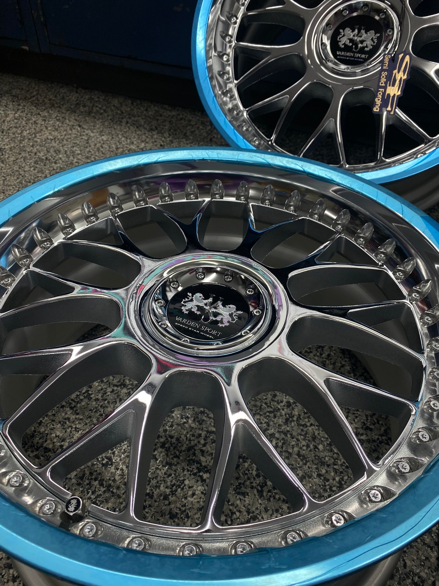 SSR Varden Sport Schwarz 18''