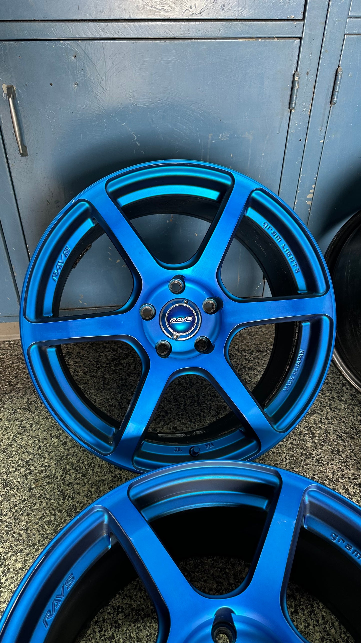 Rays Gramlights 57C6 Velvet Limited Edition 18''
